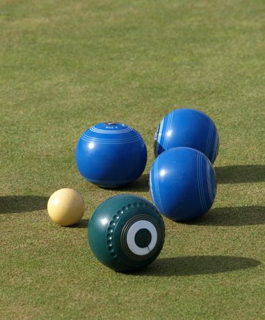 Bowls player in action