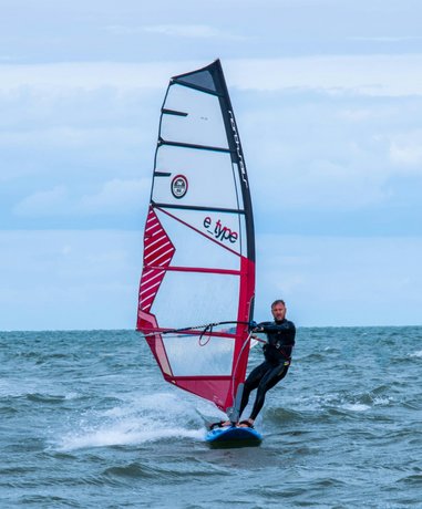 Sail Boarder in action